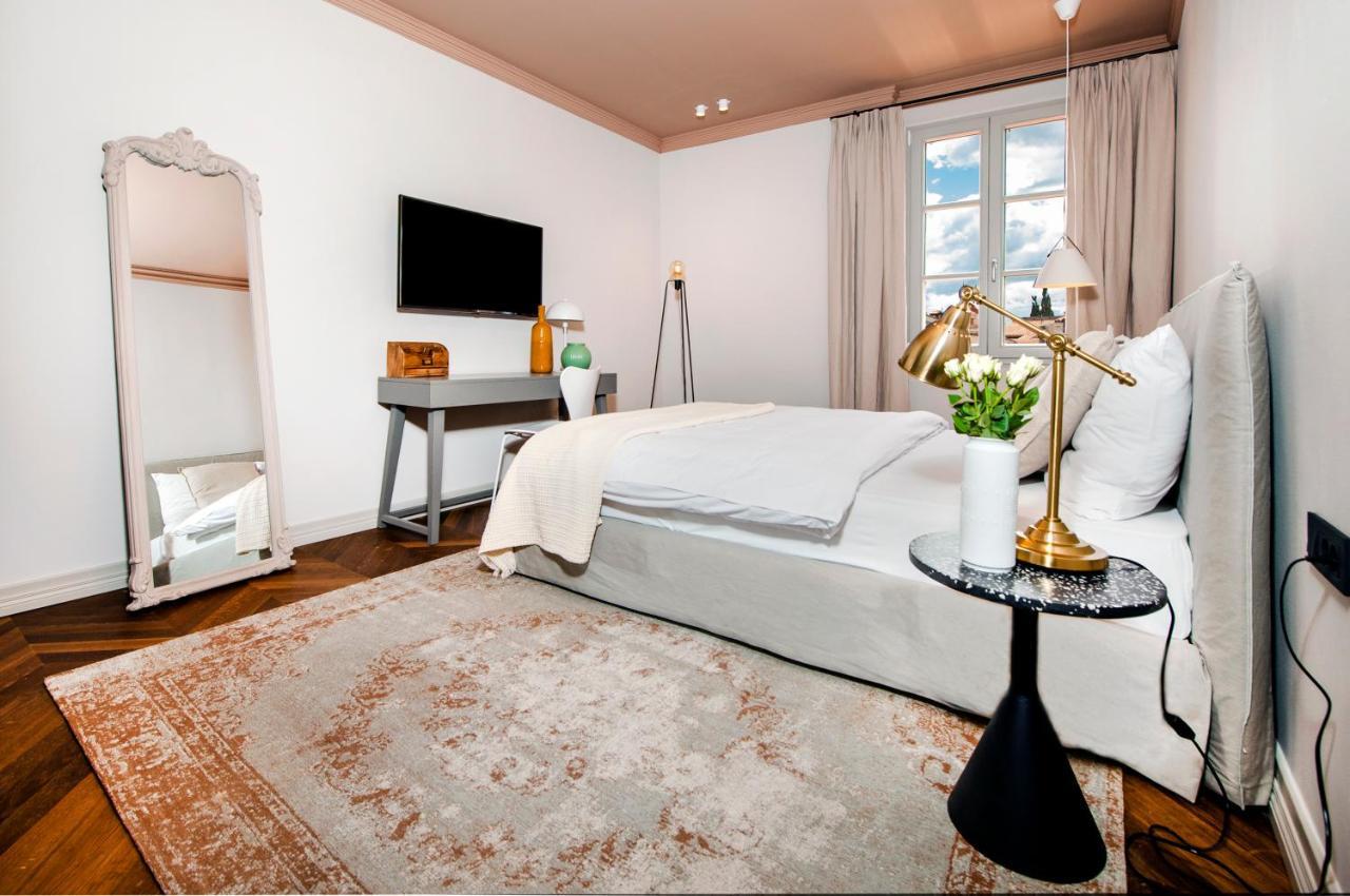 Campitelli Design Apartment โรวีน ภายนอก รูปภาพ