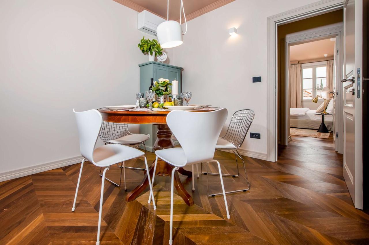Campitelli Design Apartment โรวีน ภายนอก รูปภาพ