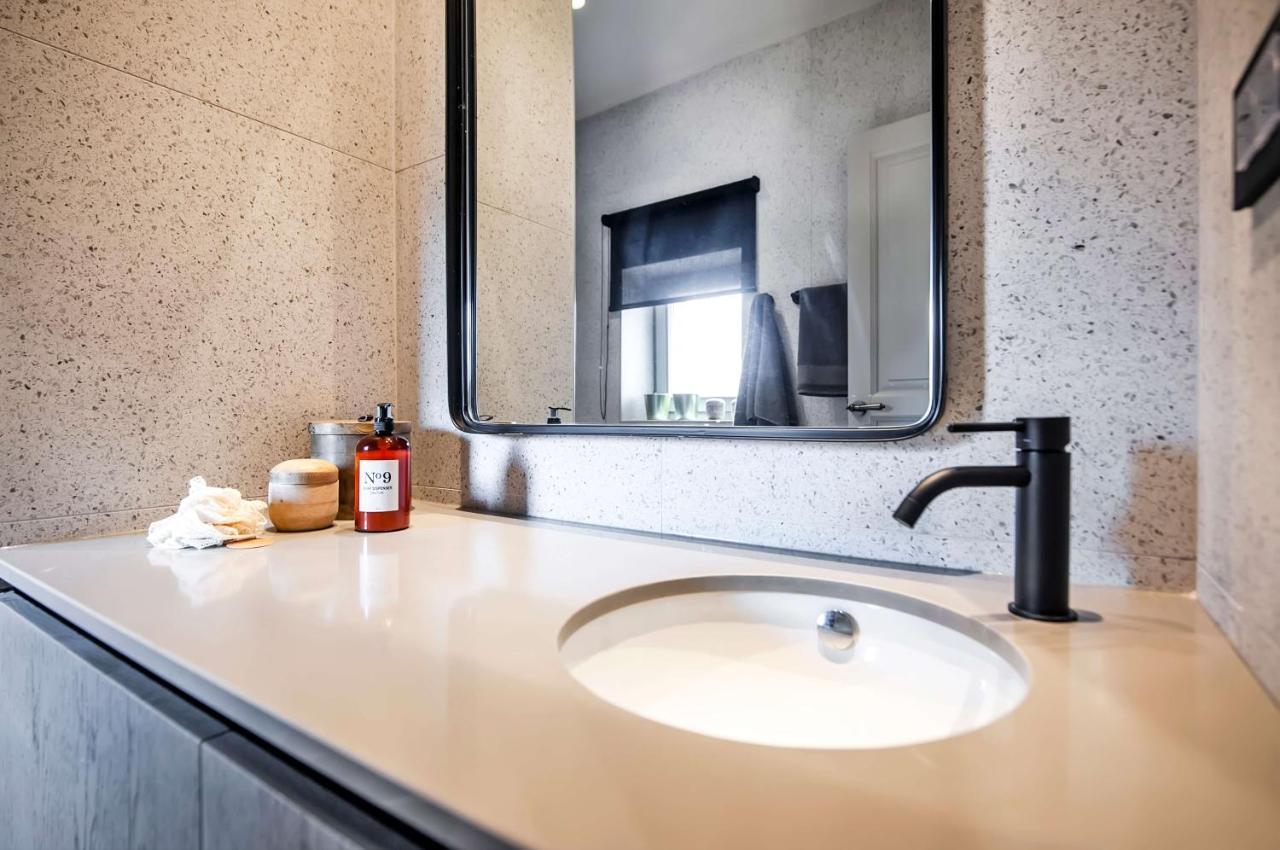 Campitelli Design Apartment โรวีน ภายนอก รูปภาพ