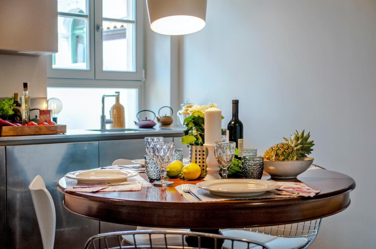Campitelli Design Apartment โรวีน ภายนอก รูปภาพ
